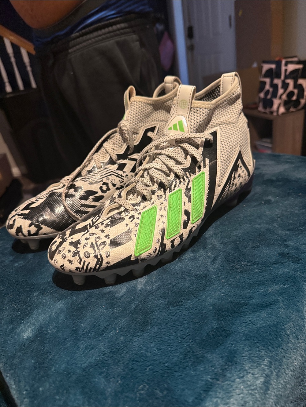 adidas Men’s Freak 23 Combines Football cleats
